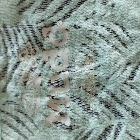 Women's long sleeve light weight shirt Mudd Size: Small light green poly/cotton - Picture 4 of 10